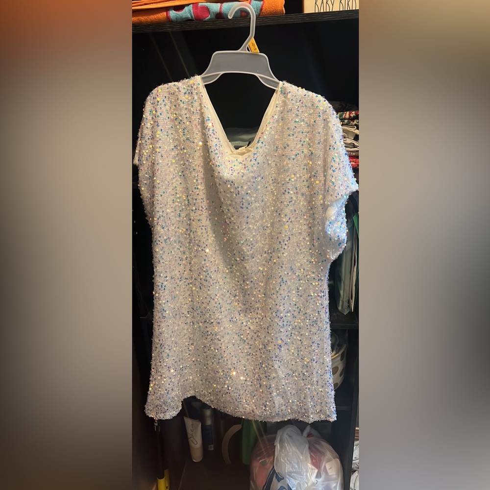 white sequin dress size XL or oversized L brand new never worn with tags.